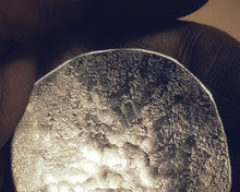 Ladda upp bild till gallerivisning, CRADLE - Örhängen