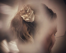 Ladda upp bild till gallerivisning, LOV´T - Multibrukssmycke - hårsmycke/corsage/halssmycke etc