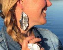 Ladda upp bild till gallerivisning, LOV´T - Örhänge - Singel