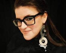 Ladda upp bild till gallerivisning, MAADTER - Örhänge, singel